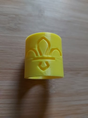 Scouting plastic yellow - uk,