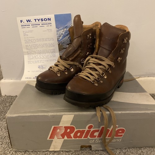 Vintage 1986 swiss raichle - vintage,