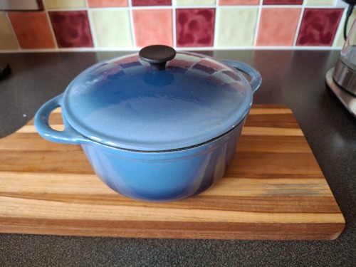 Cast iron pot 21cm - cast,
