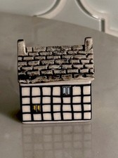 Wade “Whimsey-on-Why” Series 3 The Sweet Shop House (#22) English Porcelain