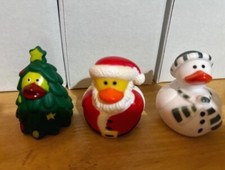 Rubber Ducks Christmas x3