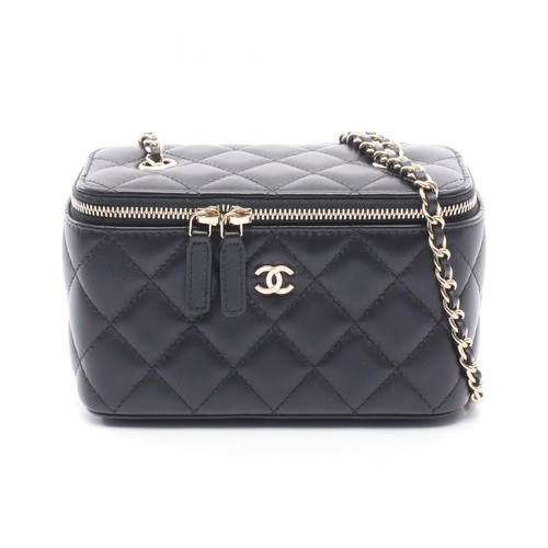Chanel matelasse vanity chain - chanel,