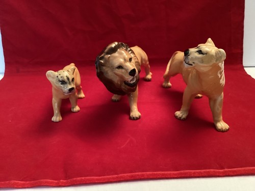 Beswick family lions - family, of