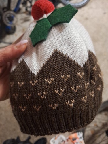 Next xmas pudding - woollen, bob