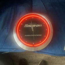 Snap On Tools Neon Clock Wall Display Rare Promo Official Clock part not working