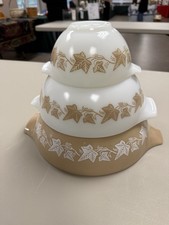 VTG Pyrex Sandalwood Ivy Tan/White Cinderella Mixing Bowl Set 444, 443, 447.
