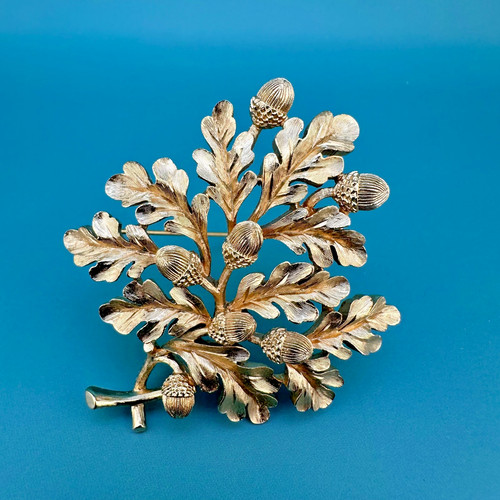 Vintage crown trifari brooch - crown,
