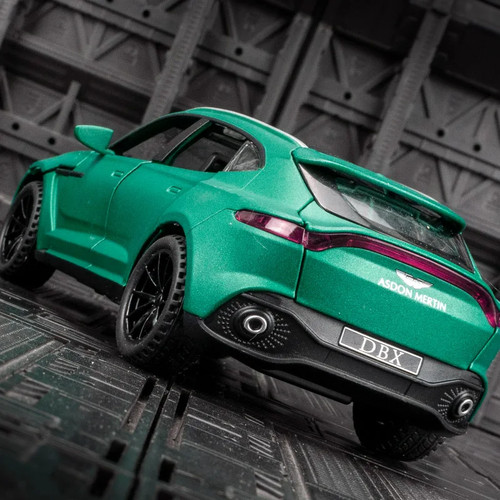 Aston martin dbx alloy - 1:32,