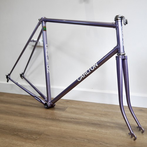 Carlton competition road bike - road,