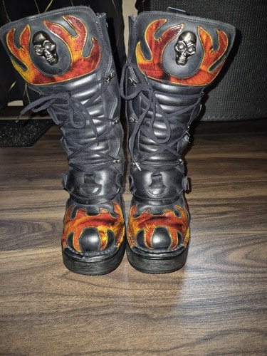 Vintage new rock boots 5 - vintage, uk