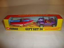 CORGI GIFT SET 26 BEACH BUGGY & SAILING BOAT WHIZZWHEELS - NR MINT in orig BOX