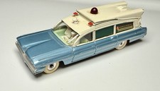 Dinky-Toys-257-Cadillac-Superior-Criterion-Ambulance-Diecast-Made-England 