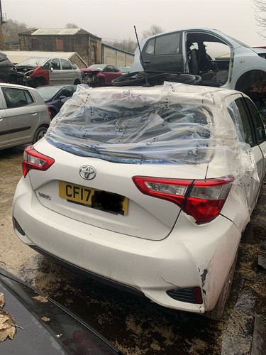 Toyota yaris 2017 - yaris,