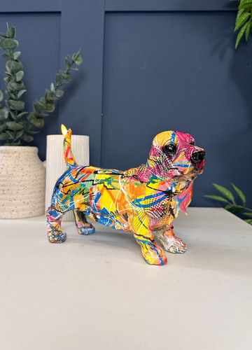 Graffiti basset hound dog - hound,
