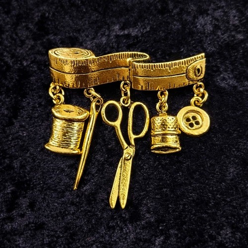 Sewing charm brooch gold tone - brooch,