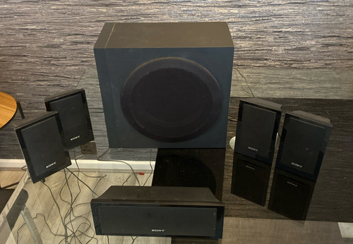 Sony wired black surround - sony,