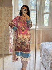 Beautiful Women’s Multicolor