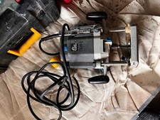 Elu 110v router