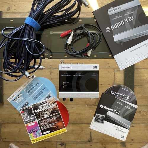 Native instruments audio dj - instruments,