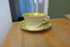 VINTAGE BEAUTIFUL YELLOW & GOLD BONE CHINA CUP & SAUCER - CZECHO SLOVAKIA