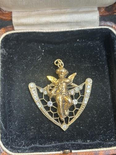 Vintage cherub holding bow - cherub,