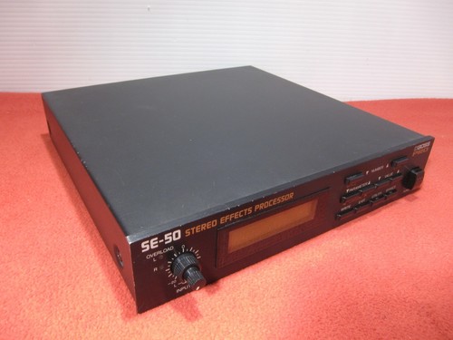 Boss vintage stereo - se-50,