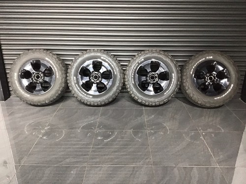 Jeep black alloy - jeep,