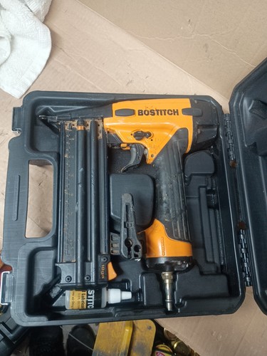 Bostitch pneumatic air - air, brad