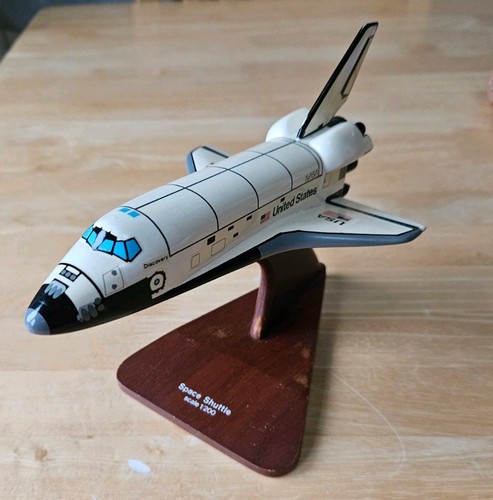 Nasa space shuttle discovery - nasa,
