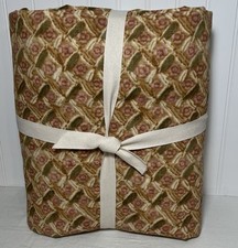 West Elm Pierce & Ward Floral Lattice King/Cal King Duvet Cover Mahogany Rose