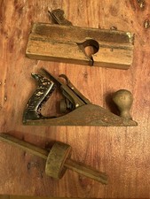 Old planes Carpenter