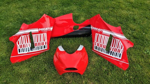 Ducati desmosedici carbon race - desmosedici,