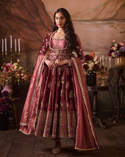 Gown salwar kameez - salwar, pakistani