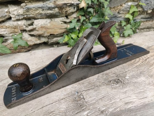 Record jack or jointer - ,