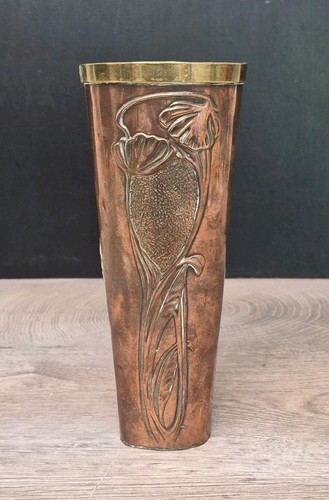 Art nouveau copper vase - nouveau,