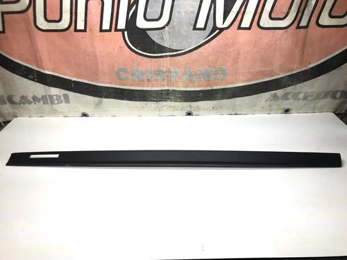 Bmw tech side moulding front - tech,