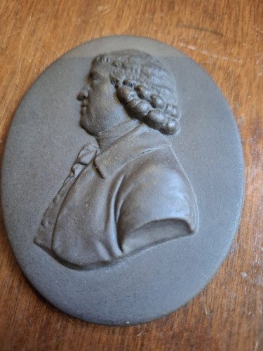 Wedgwood style black basalt - style,
