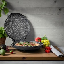 Pizza Maker Ceramic Plates