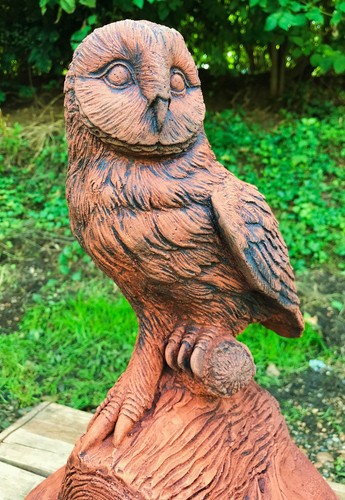 Owl roof finial half - , round