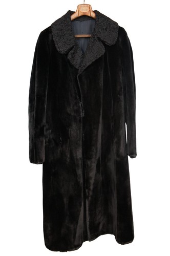 Vintage black astrakhan - black,