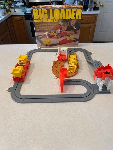 Vintage tomy big loader - tomy,