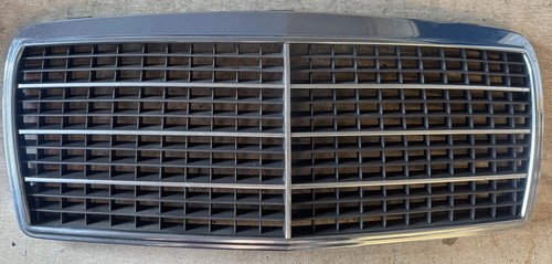 Mercedes facelift grill - mercedes,