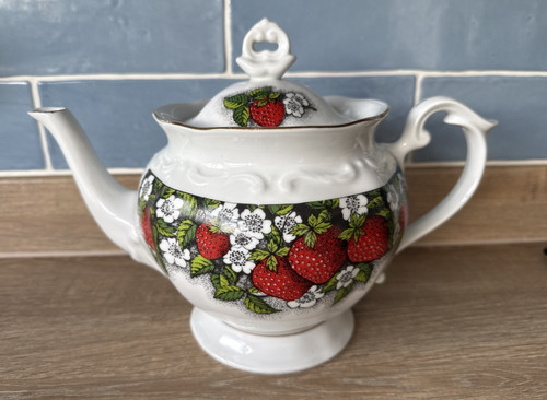 Vintage chodziez strawberry - chodziez,