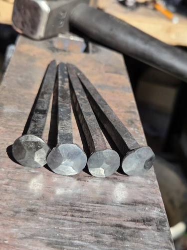 Rose head hand forged inch - head,