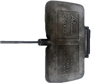 Vintage Rome Cast Iron Pie