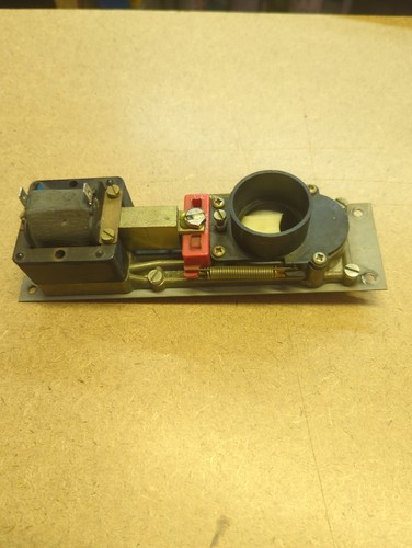 Vintage coin eject mechanism - eject,