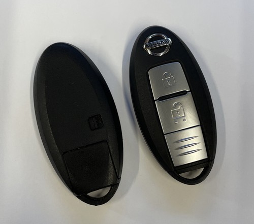 Genuine nissan button remote - 2,