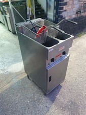 Valentine Electric Fryer V2200 Three Phase Twin Tank Double Basket Free Standing