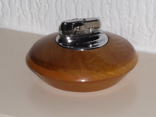 Vintage ronson table - vintage,