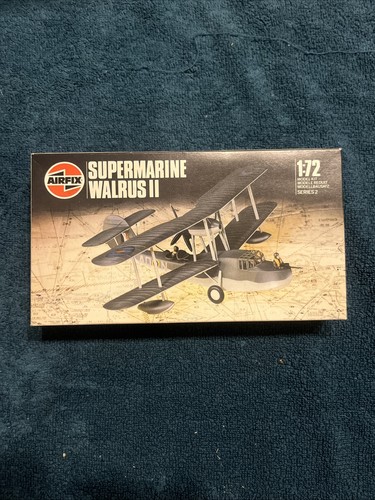 Vintage airfix scale kit - scale,